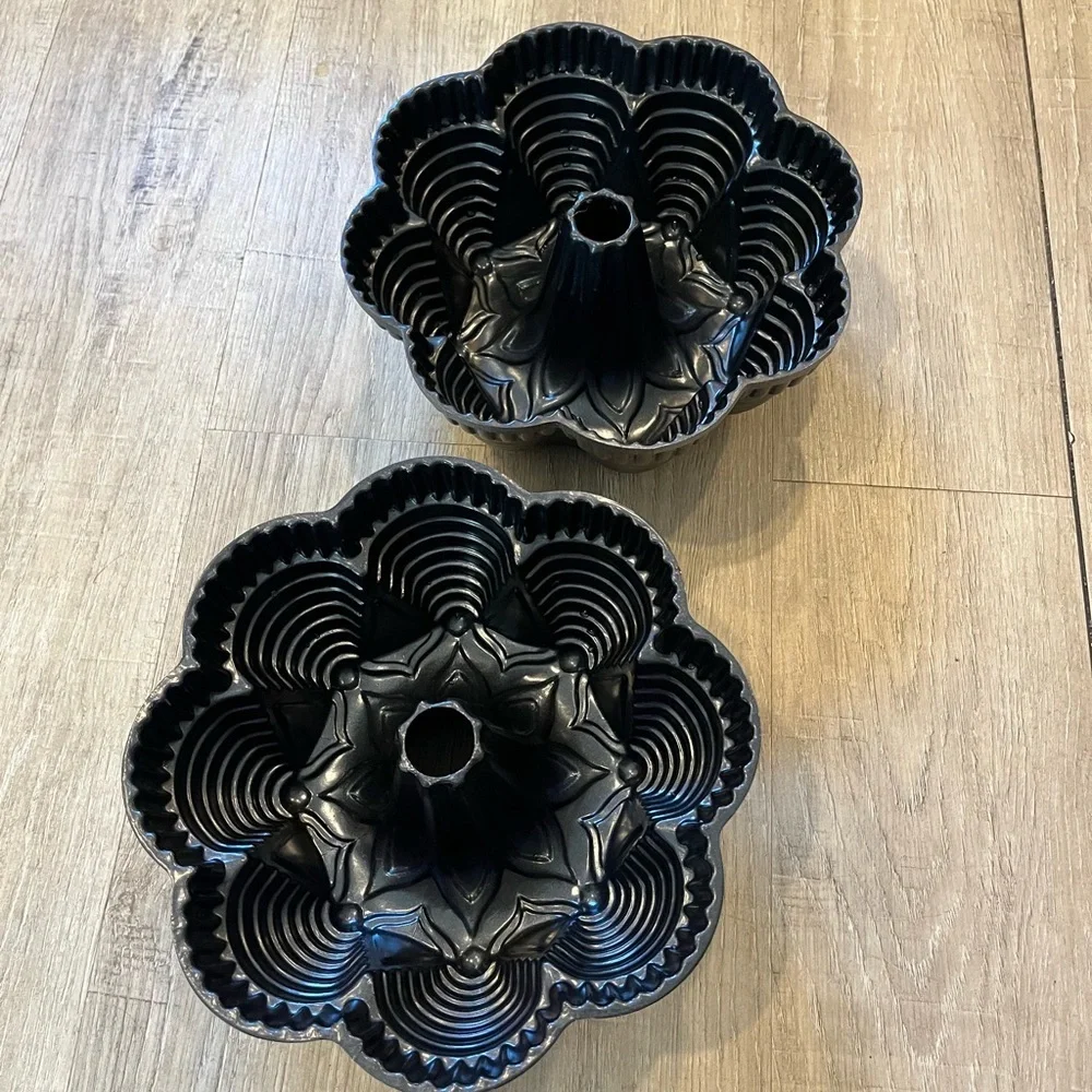 Nordic Ware Bundt Brand Fiesta Party Cake Pan Set of Two